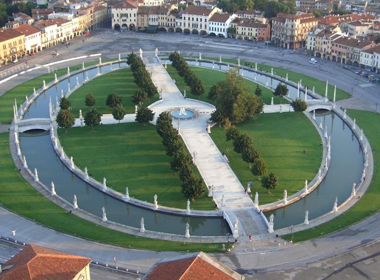 Caminhouse Hotel Padova Exterior photo